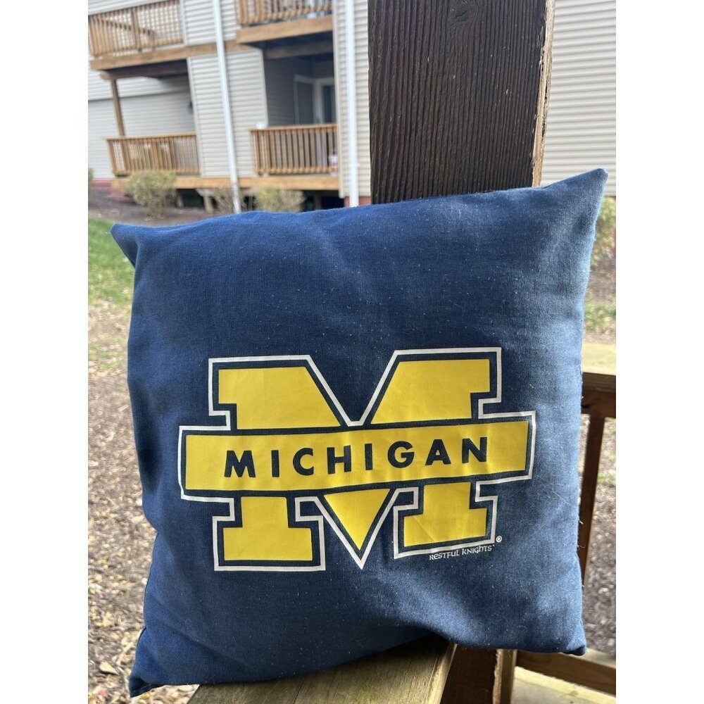 Vintage 90s Restful Knights Michigan Wolverines logo square 15" pillow retro